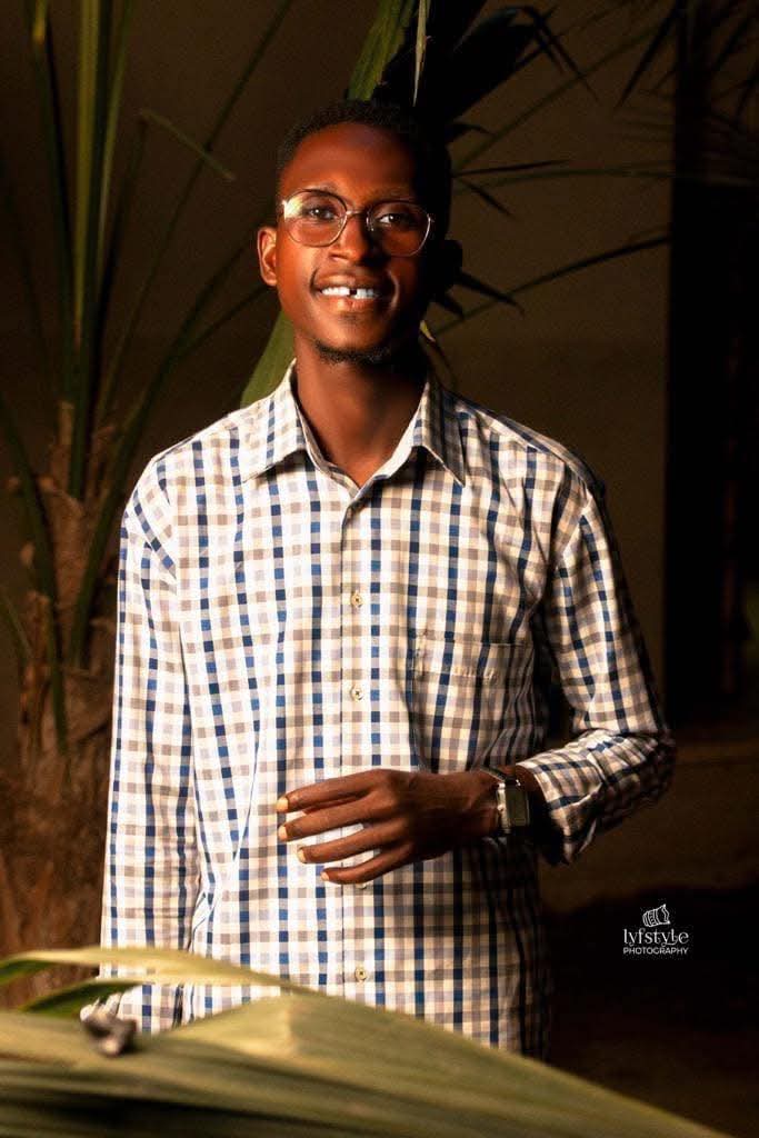 Ato Qwamena Essel Jnr - Tenor